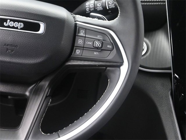 Used 2024 Jeep Grand Cherokee L Altitude image 31