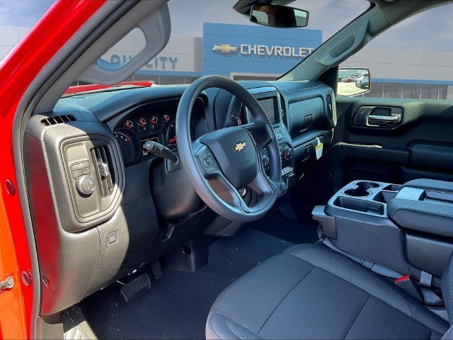 New 2026 Chevrolet Silverado 1500 Custom w/ Turbomax Blackout Package RWD image 9