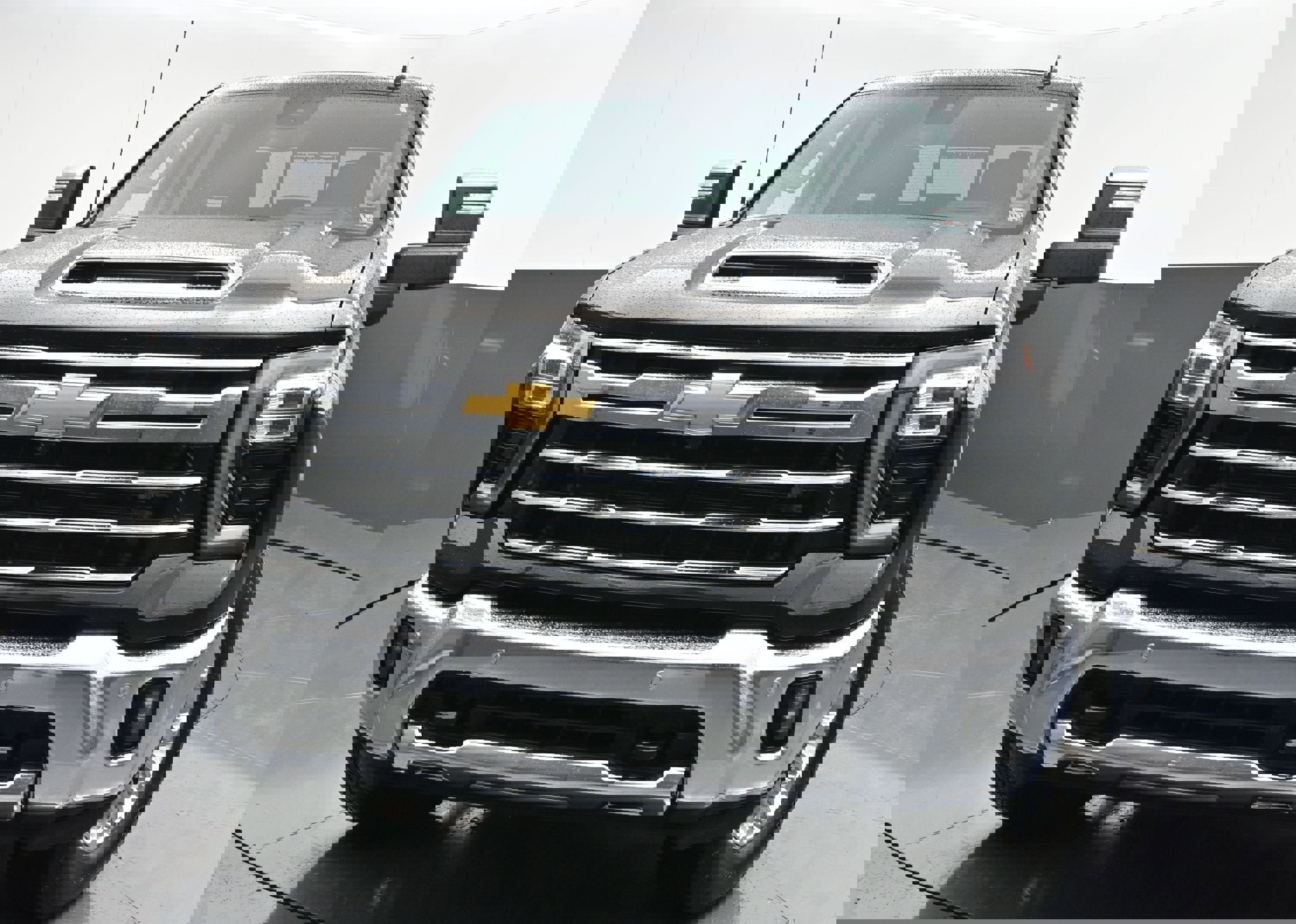 Certified 2025 Chevrolet Silverado 2500 LTZ w/ LTZ Convenience Package image 3