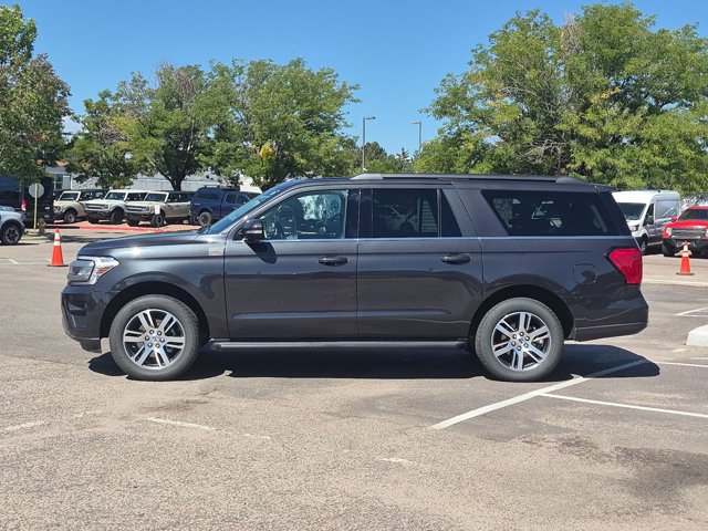 Used 2024 Ford Expedition Max XLT AWD/4WD image 8
