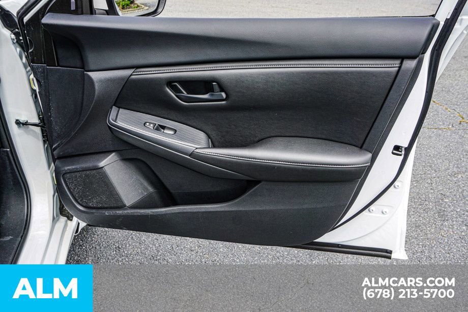 Used 2025 Nissan Sentra S image 49