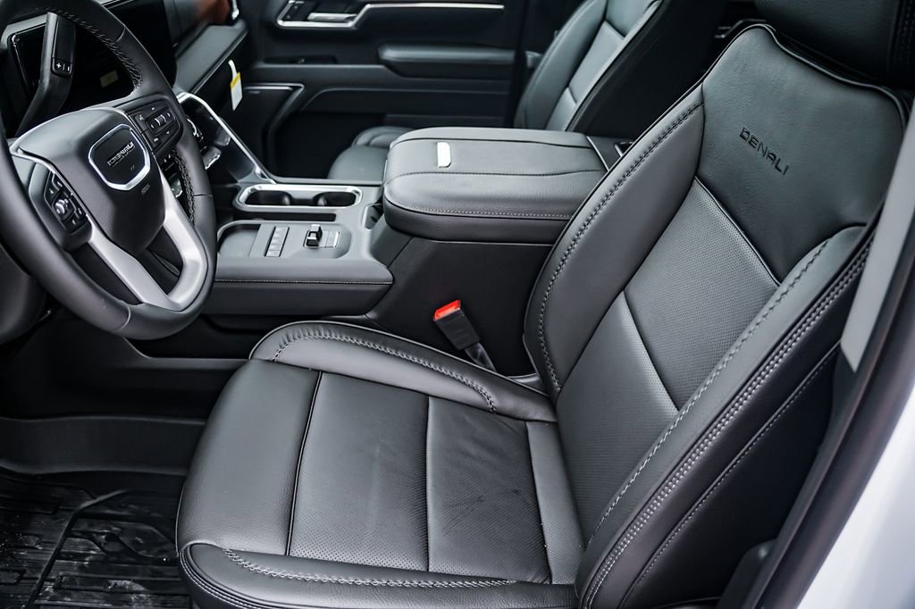 New 2026 GMC Sierra 2500 Denali w/ Denali Reserve Package image 10