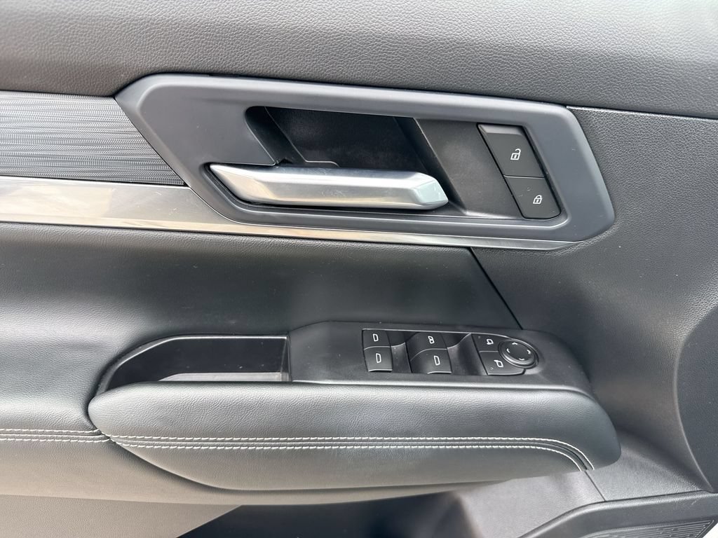 Used 2026 GMC Terrain Elevation FWD image 25