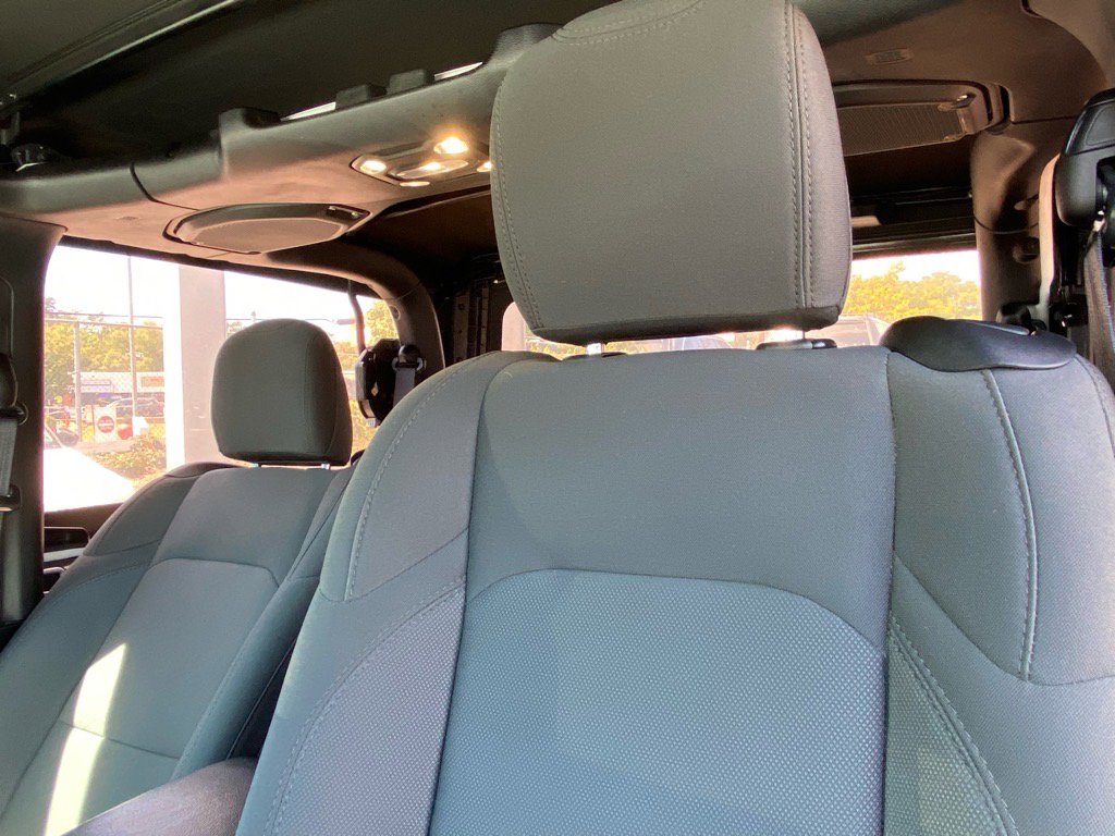 Used 2021 Jeep Wrangler Willys image 8