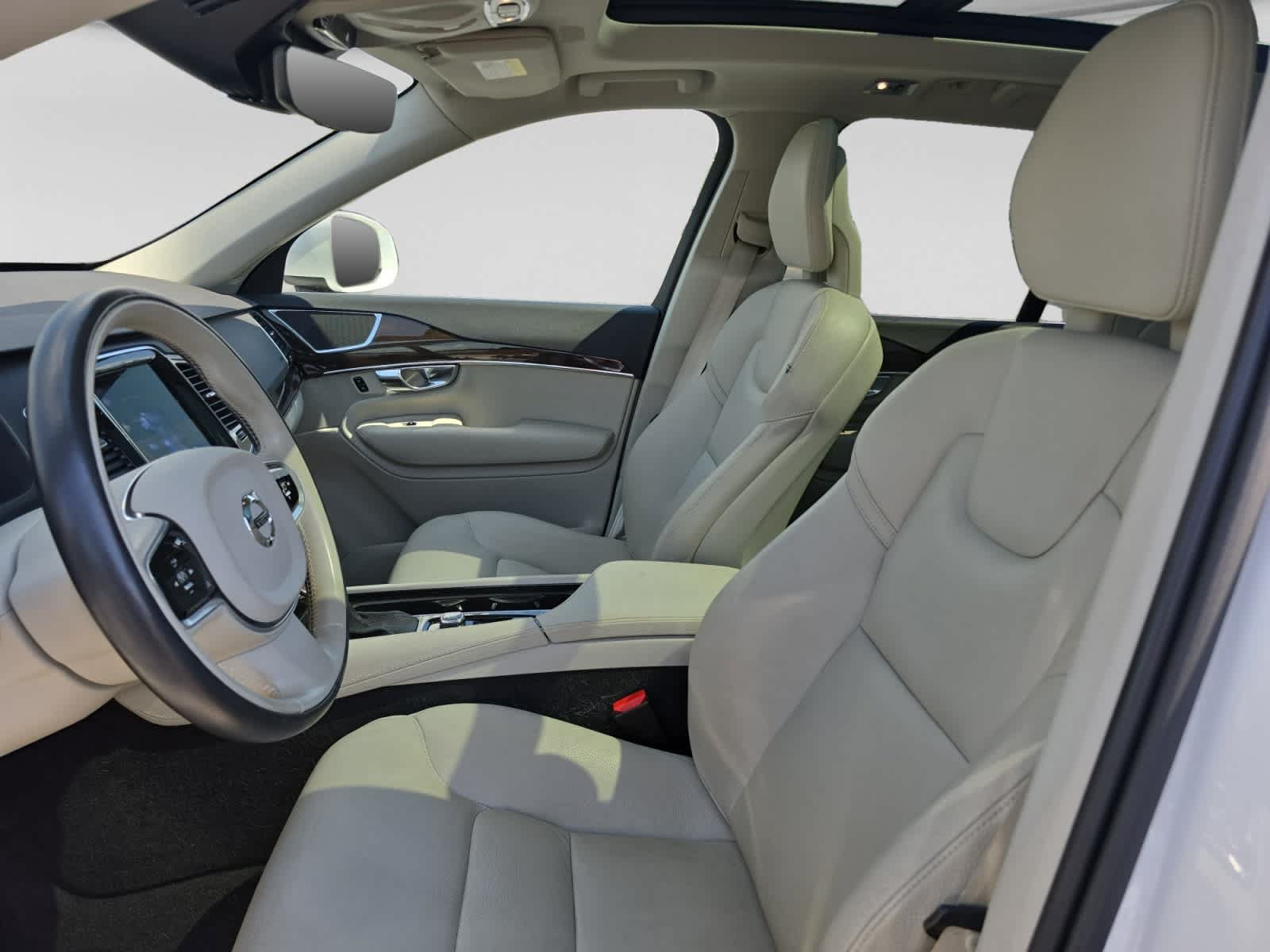 Used 2018 Volvo XC90 T6 Momentum w/ Convenience Package AWD/4WD image 8