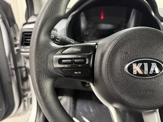 Used 2018 Kia Rio LX image 15