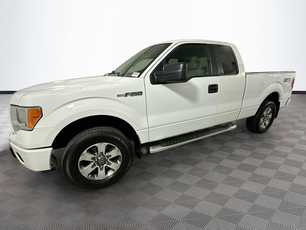 Used 2014 Ford F150 STX w/ Equipment Group 201A Mid AWD/4WD image 4