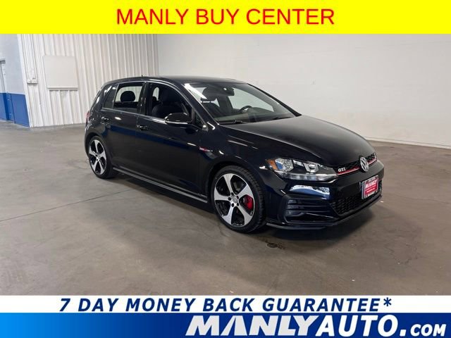 Used 2018 Volkswagen Golf 4-Door image 1