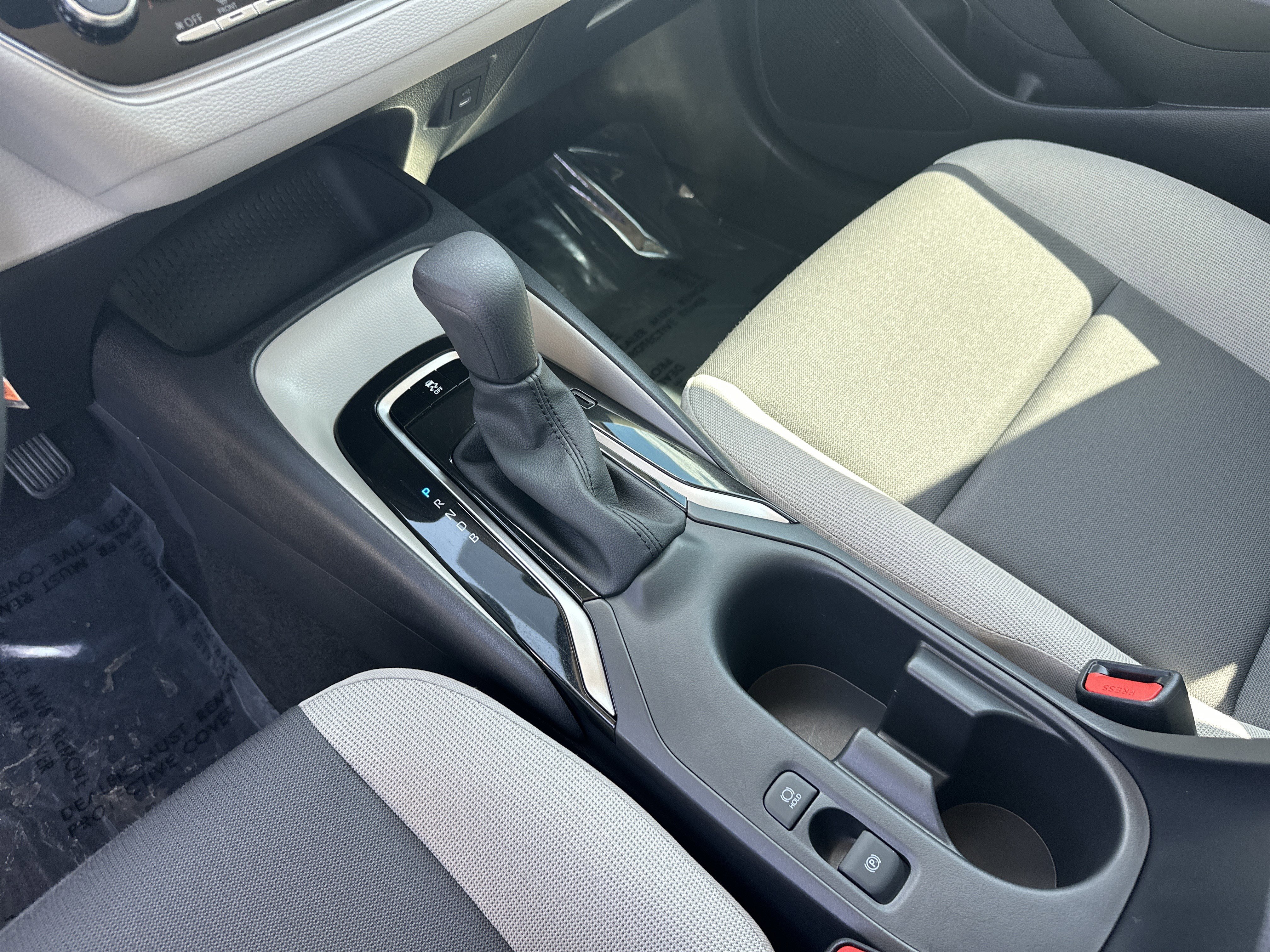 Used 2026 Toyota Corolla LE FWD image 26