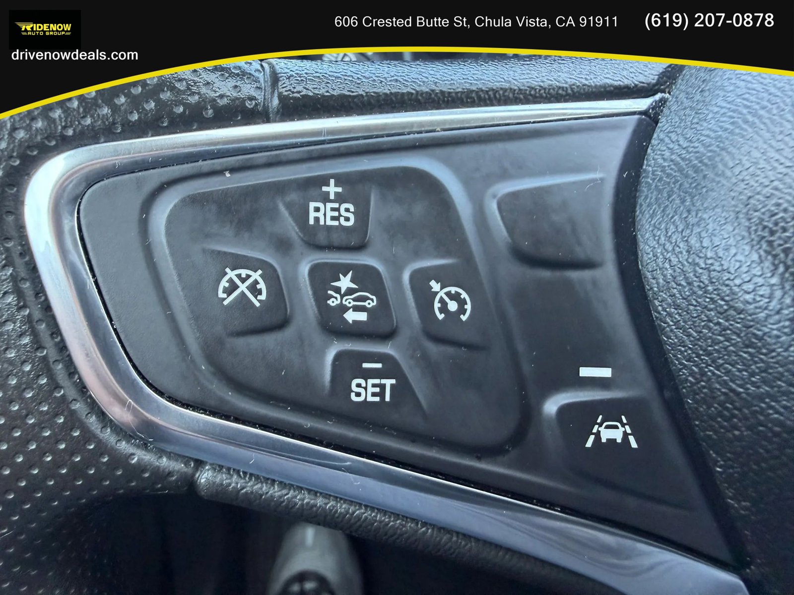 Used 2021 Chevrolet Equinox LS w/ LS Convenience Package image 25