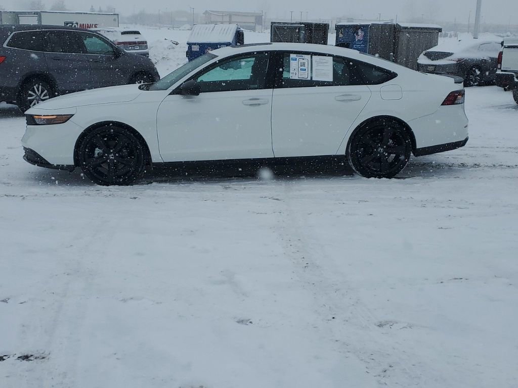 Certified 2025 Honda Accord Sport image 4