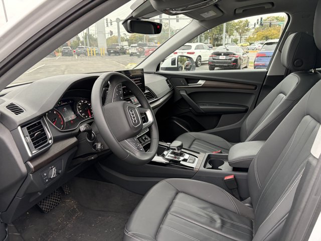 Used 2024 Audi Q5 2.0T Premium AWD/4WD image 5