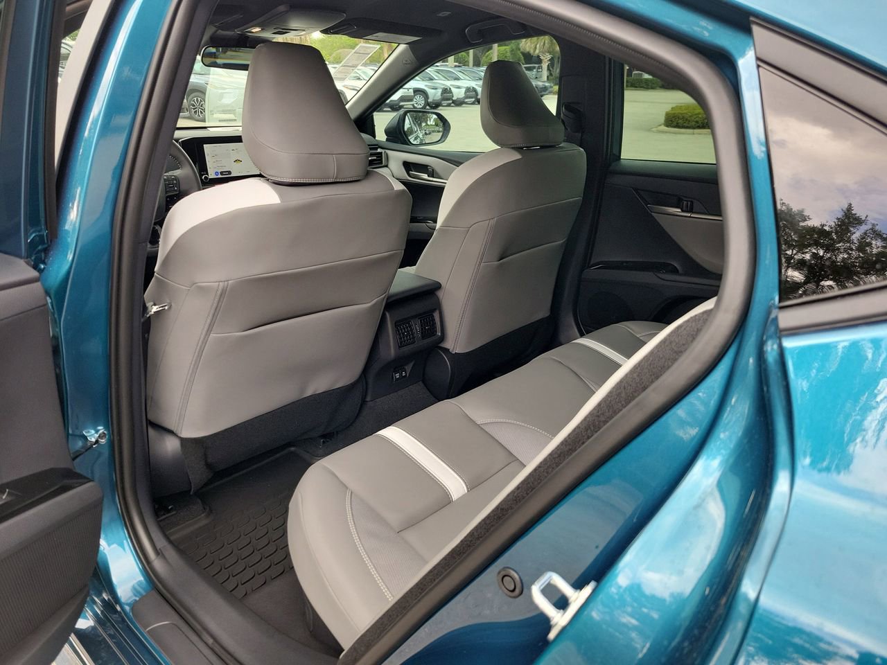 New 2026 Toyota Camry SE FWD image 10