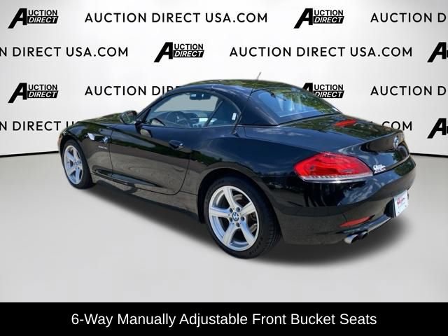 Used 2012 BMW Z4 sDrive28i image 6