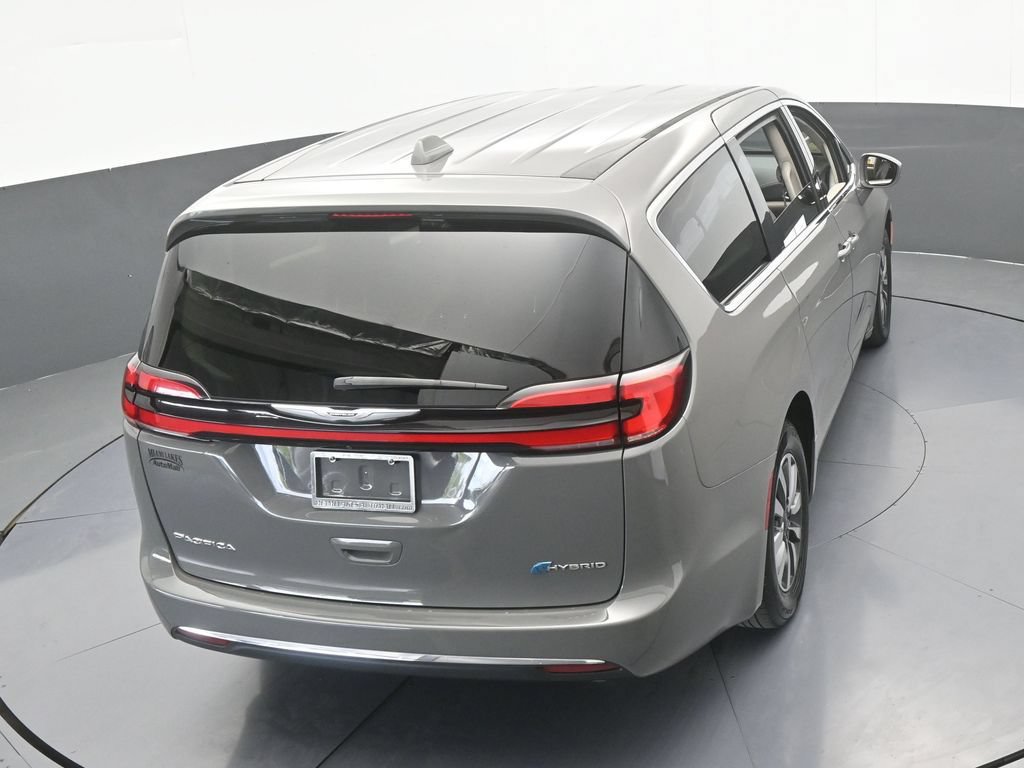 Used 2022 Chrysler Pacifica Touring-L FWD image 54