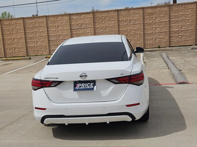 Used 2022 Nissan Sentra SV image 6