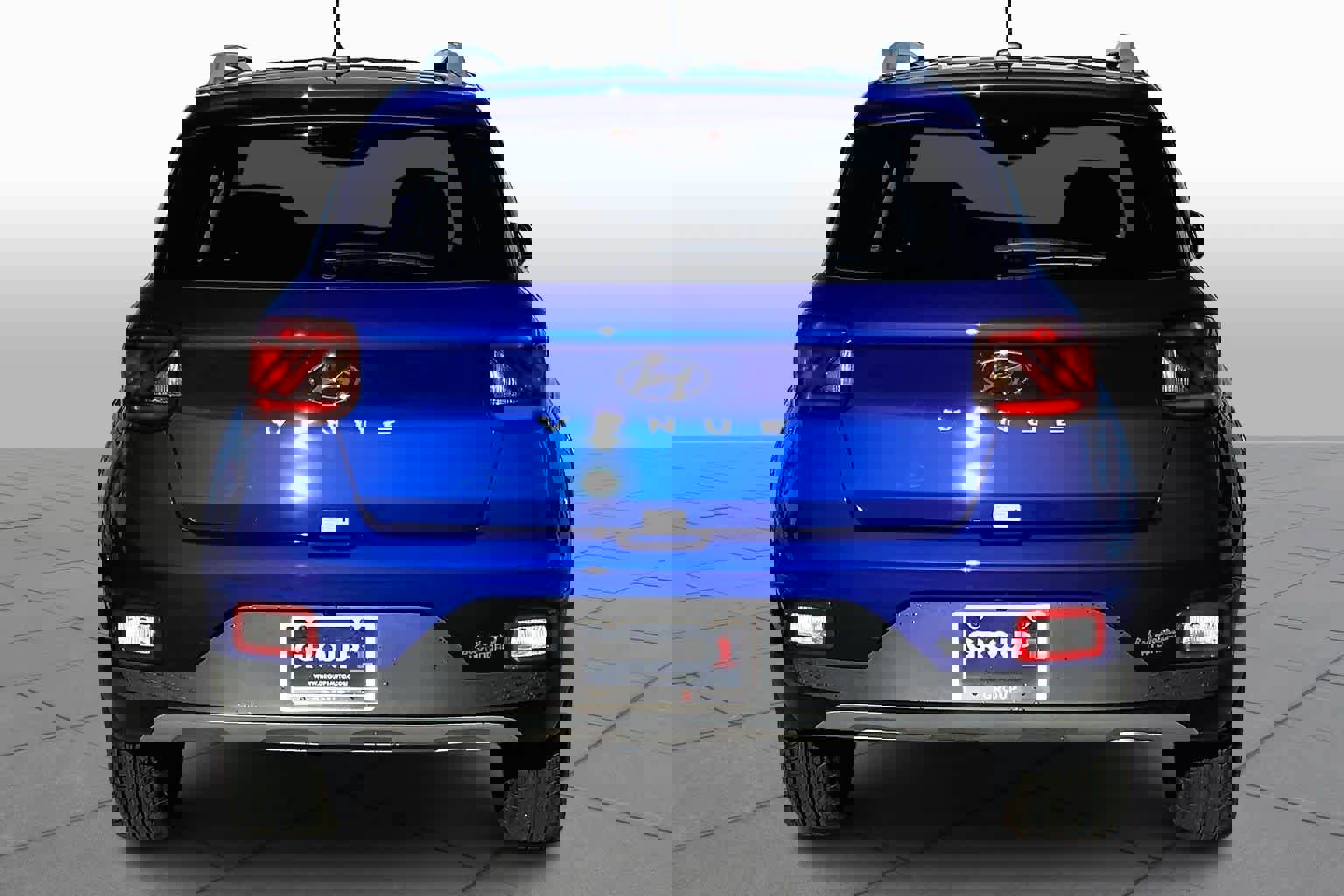 Certified 2025 Hyundai Venue SEL image 4