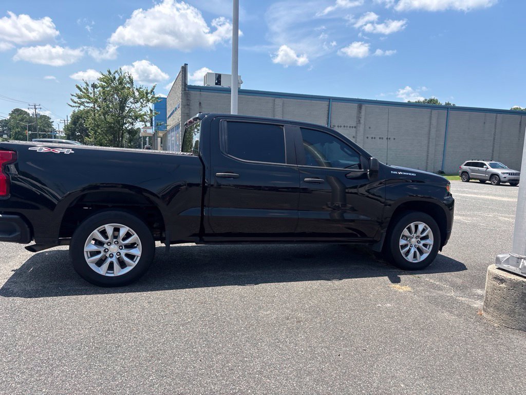 Used 2022 Chevrolet Silverado 1500 Custom AWD/4WD image 13