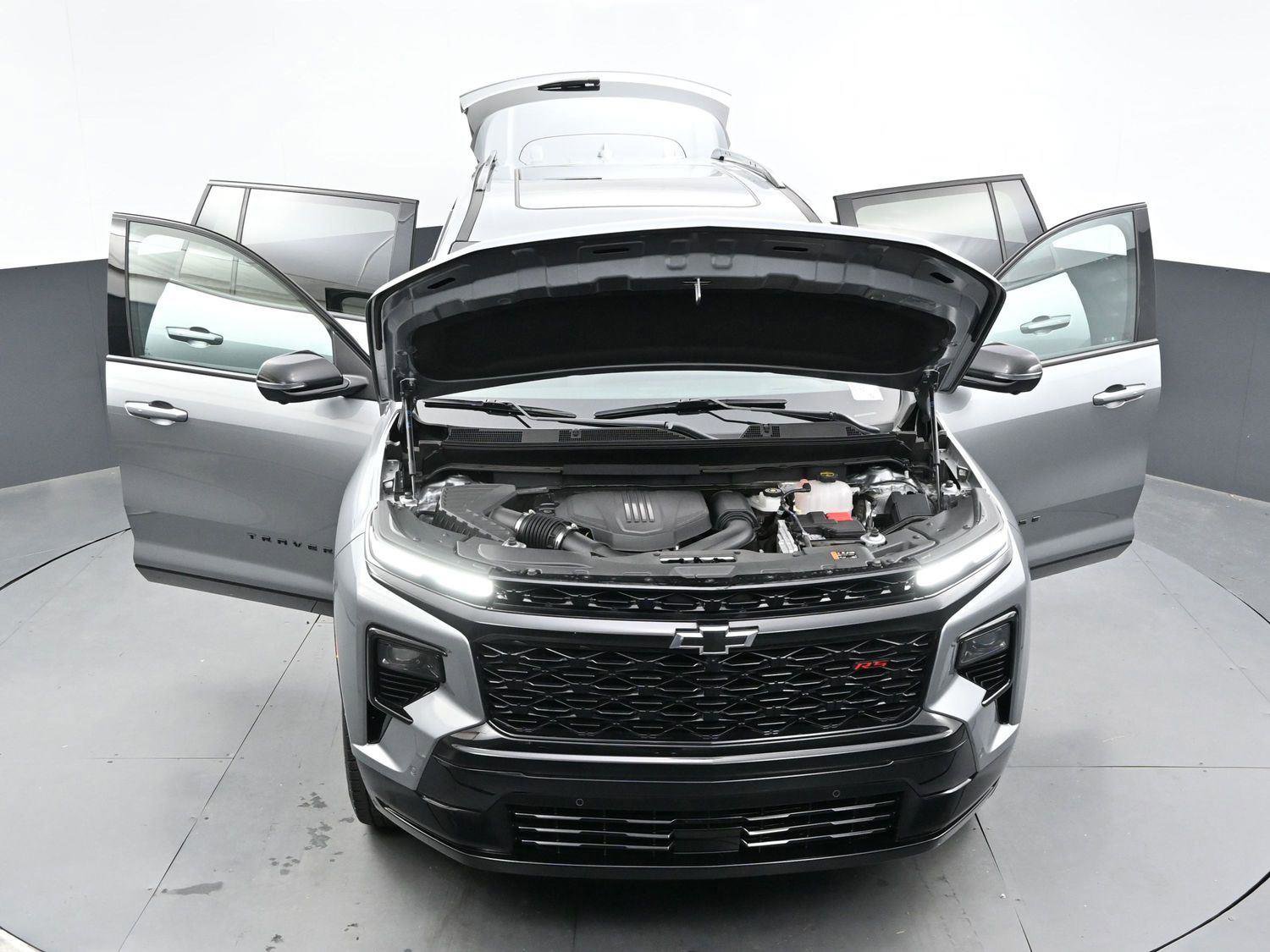 Used 2024 Chevrolet Traverse RS w/ LPO, Floor Liner Package AWD/4WD image 49