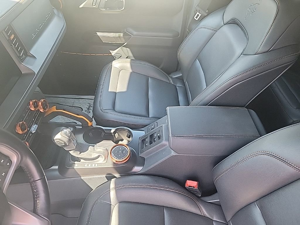 Used 2024 Ford Bronco Badlands image 13