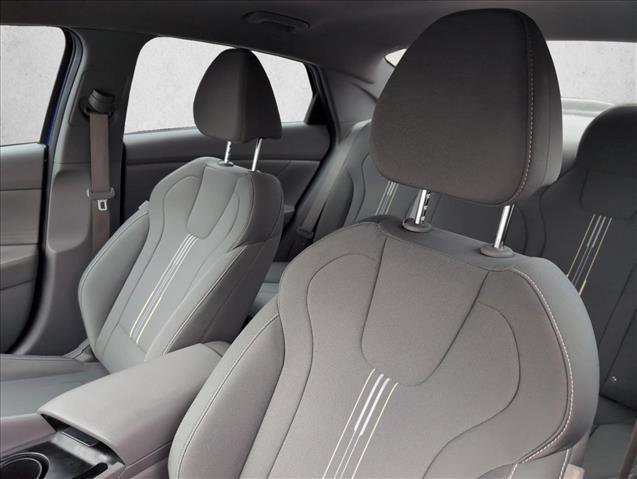 Certified 2023 Hyundai Elantra SEL w/ Cargo Package image 9