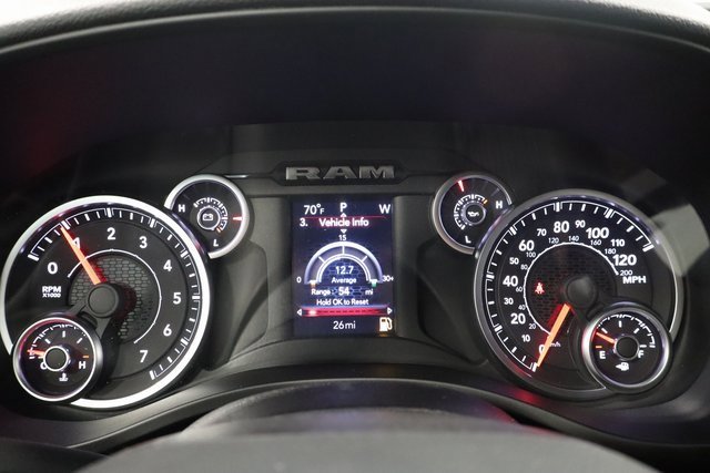New 2026 RAM 1500 4x4 Crew Cab image 18