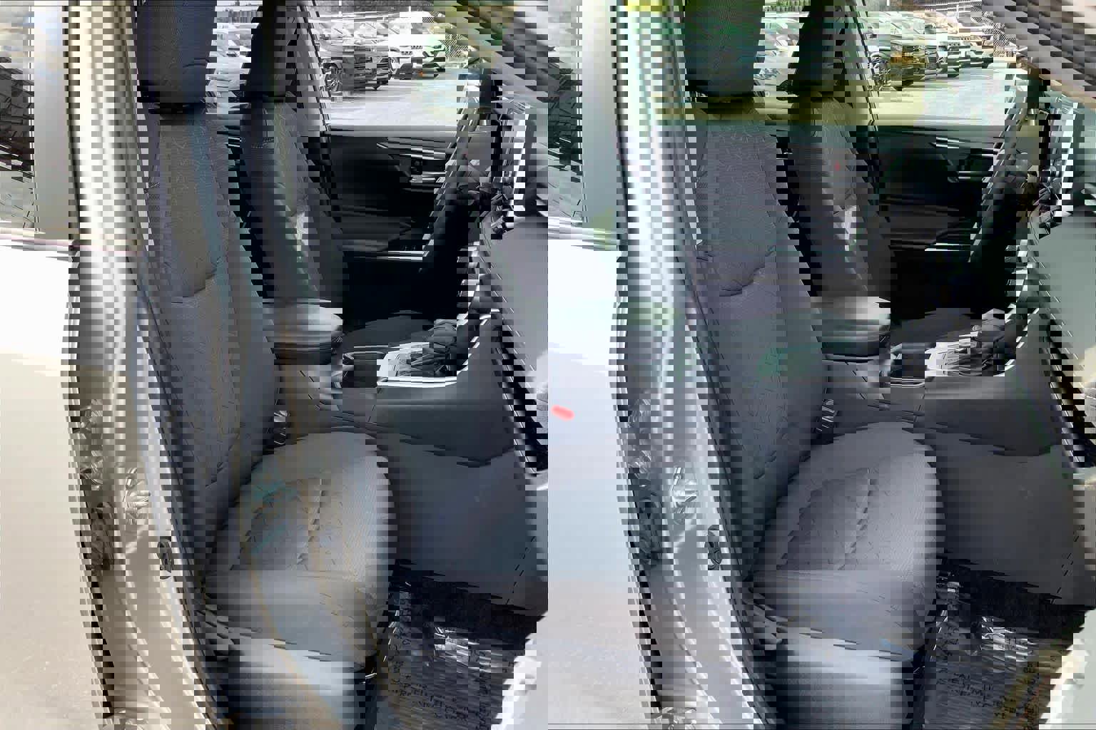 Used 2024 Toyota RAV4 XLE w/ Convenience Package image 8