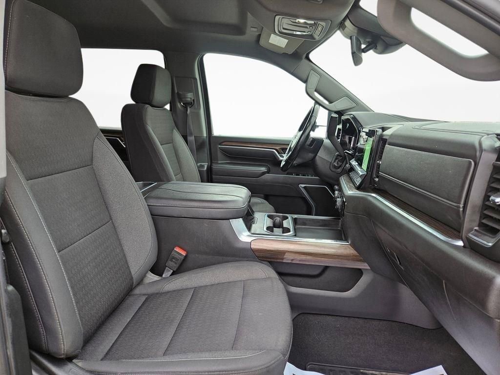 Used 2025 Chevrolet Silverado 2500 LT w/ All Star Edition image 38