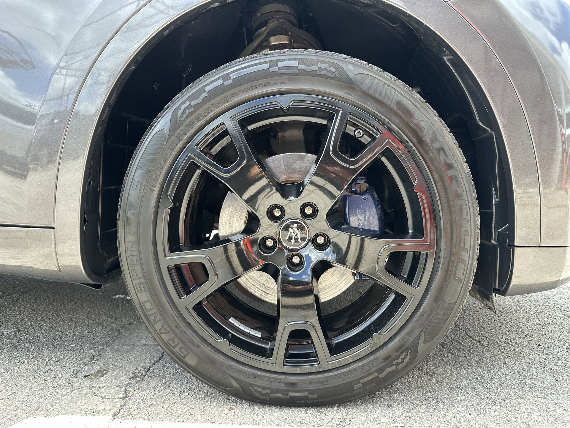 Used 2022 Maserati Levante GT image 19