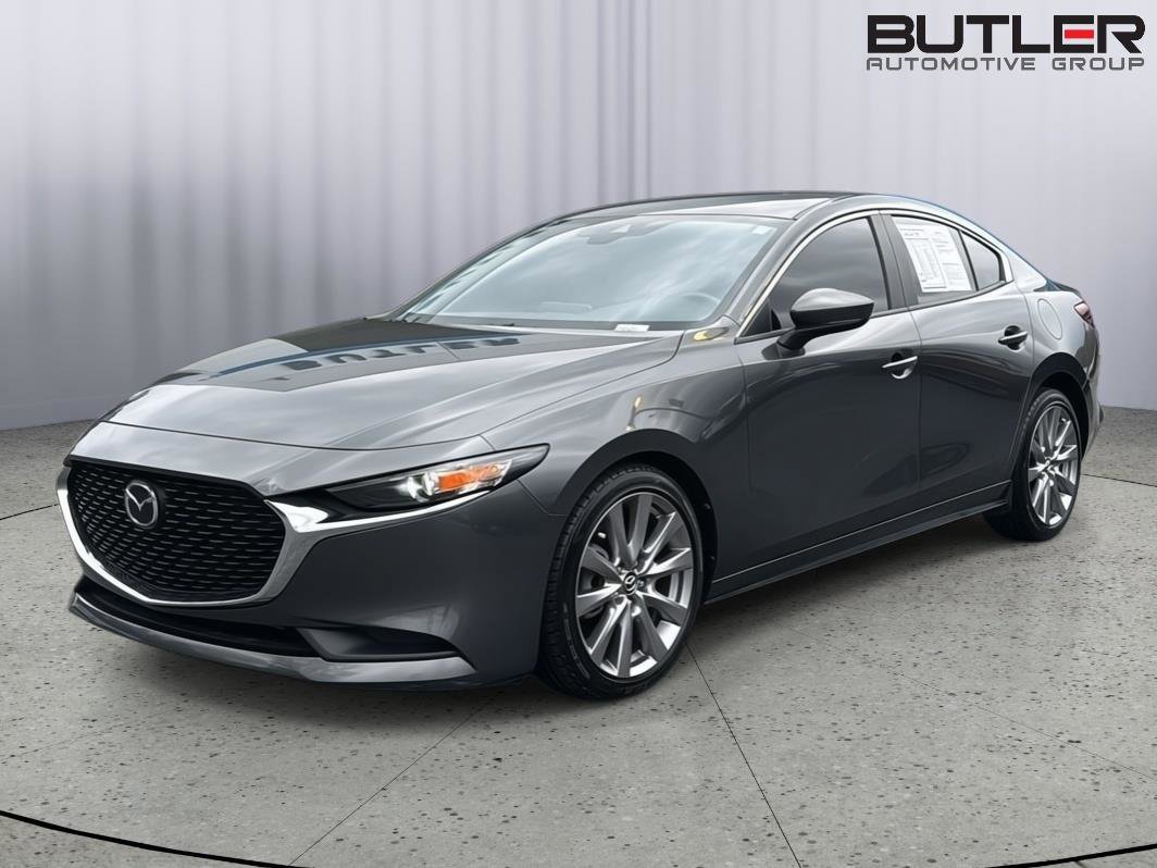 Used 2020 MAZDA MAZDA3 Sedan w/ Select Package image 1