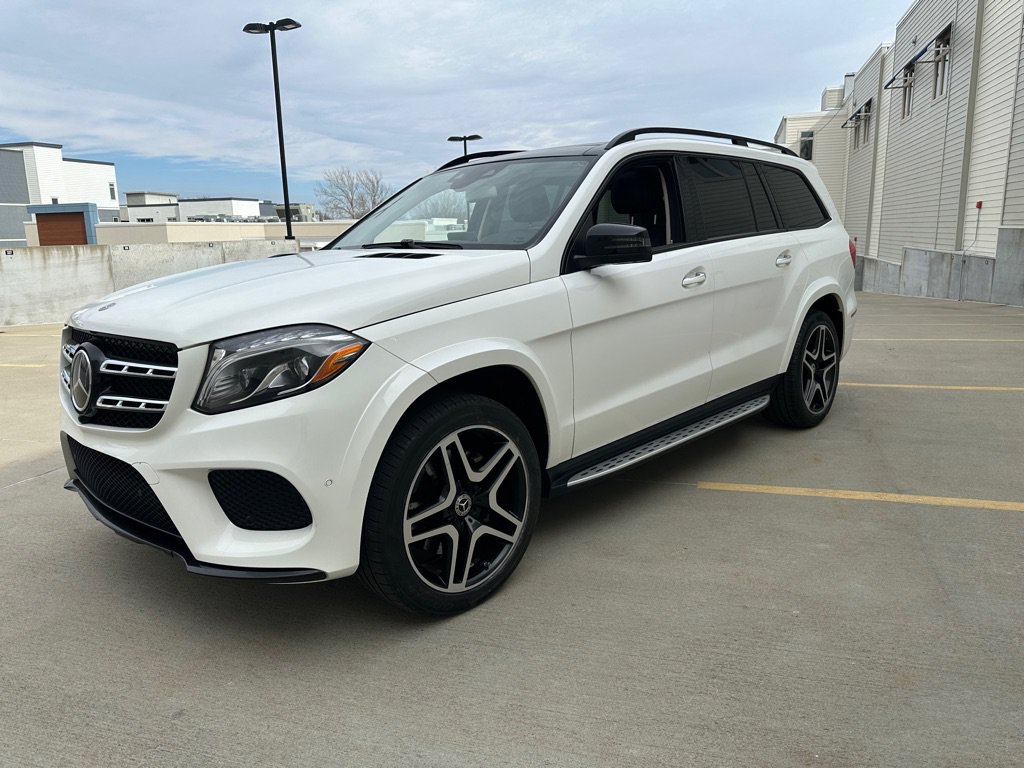 Used 2019 Mercedes-Benz GLS 550 4MATIC image 3
