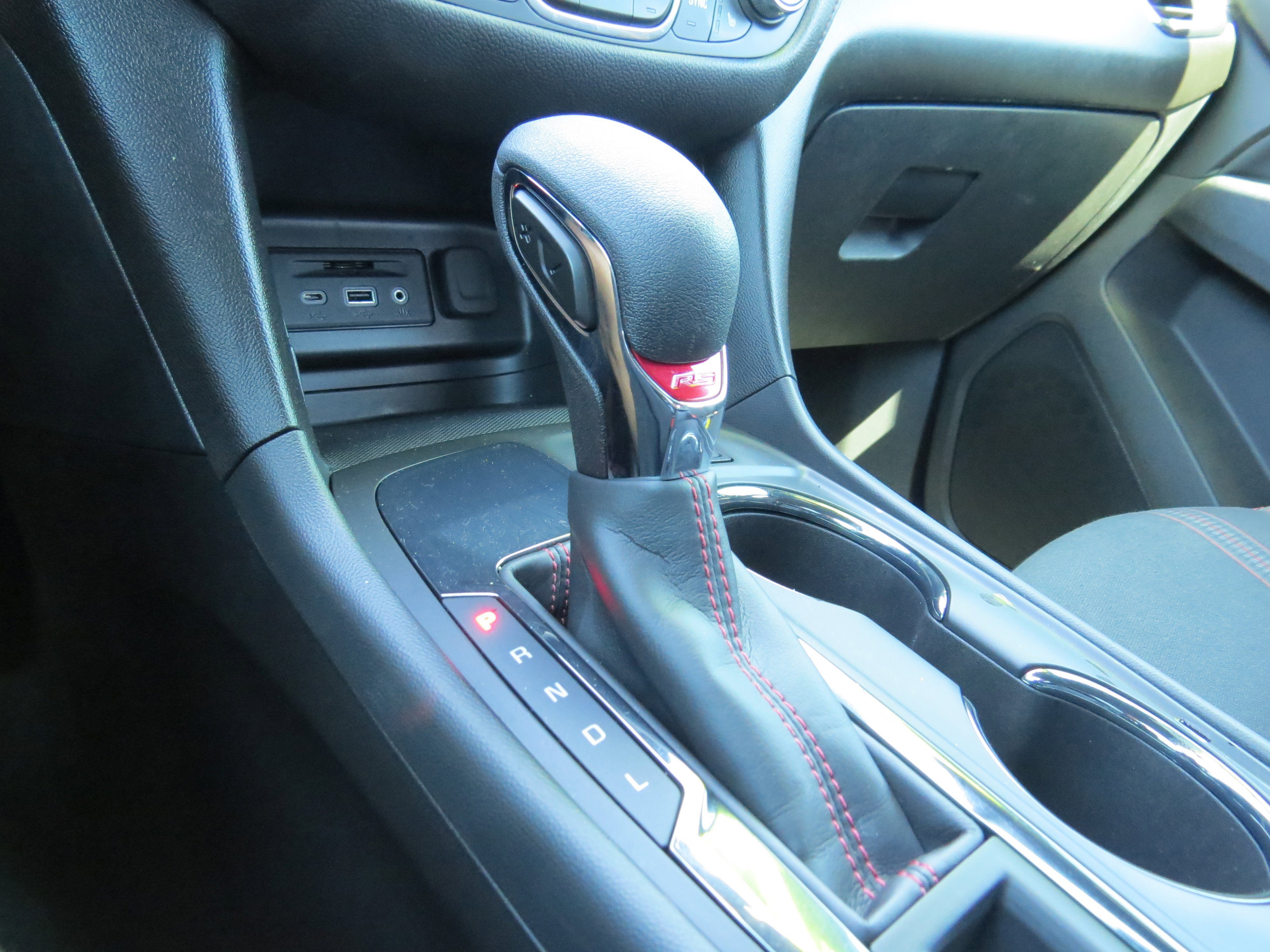 Certified 2024 Chevrolet Equinox RS image 28