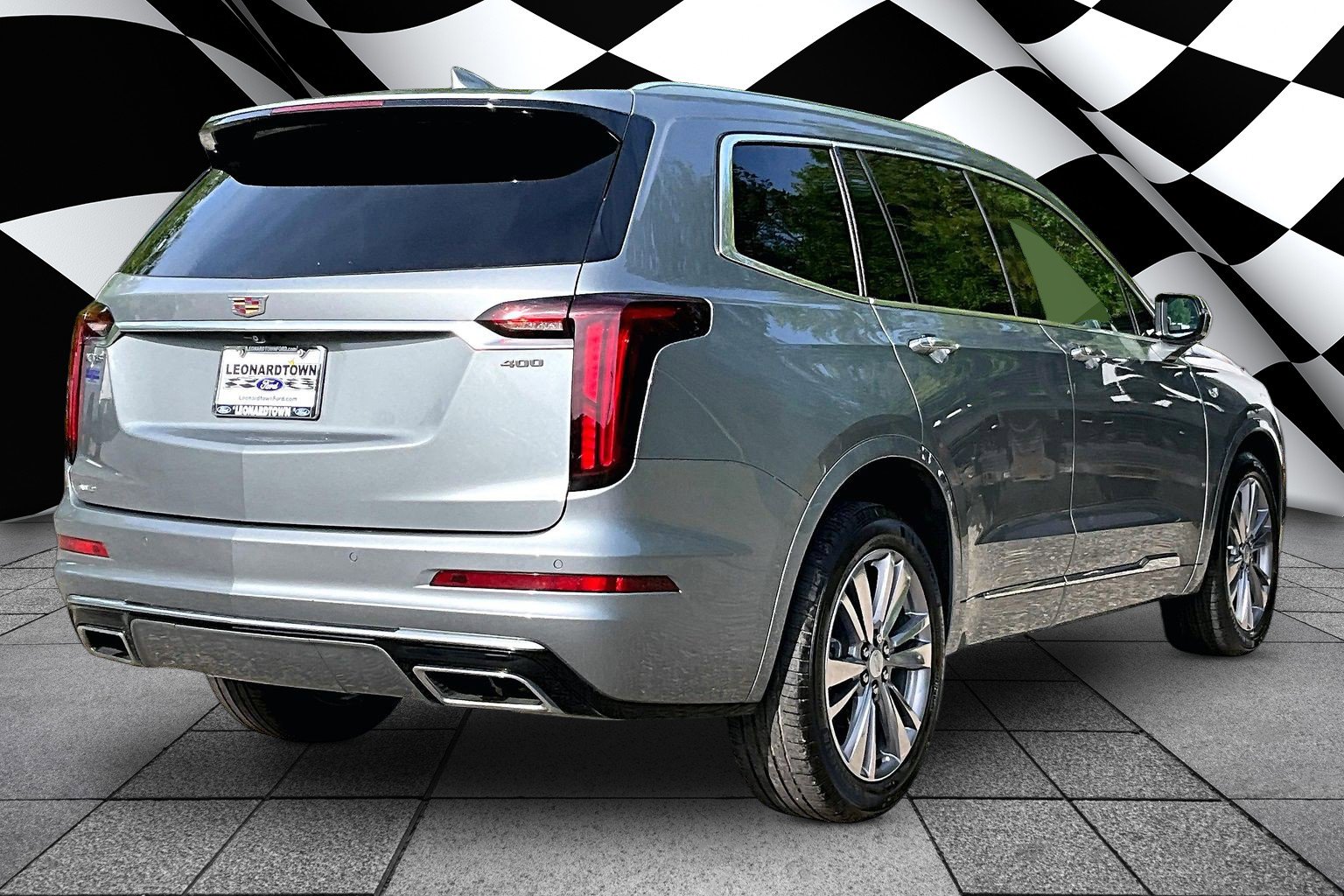 Used 2023 Cadillac XT6 Premium Luxury AWD/4WD image 2
