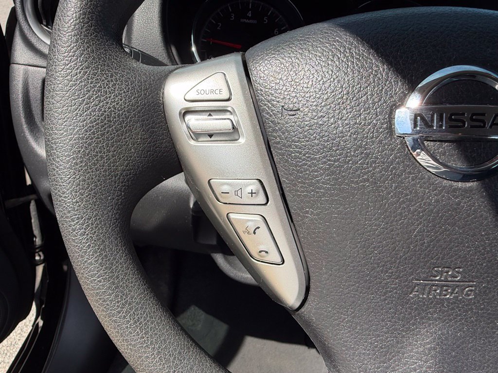Used 2015 Nissan Versa SV w/ SV Tech Package FWD image 24