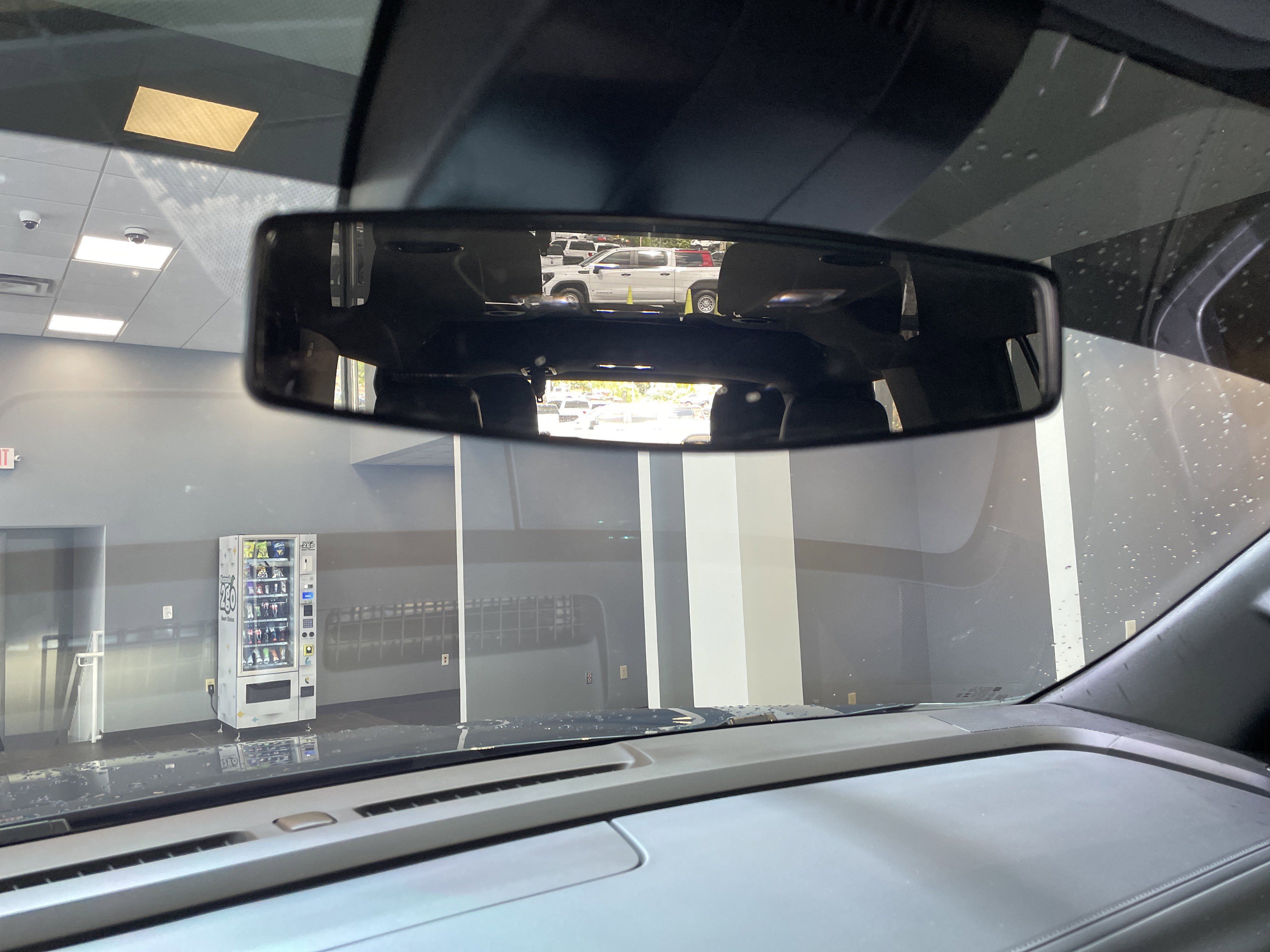 Used 2025 Chevrolet Tahoe LS w/ LPO, Dark Essentials Package RWD image 32