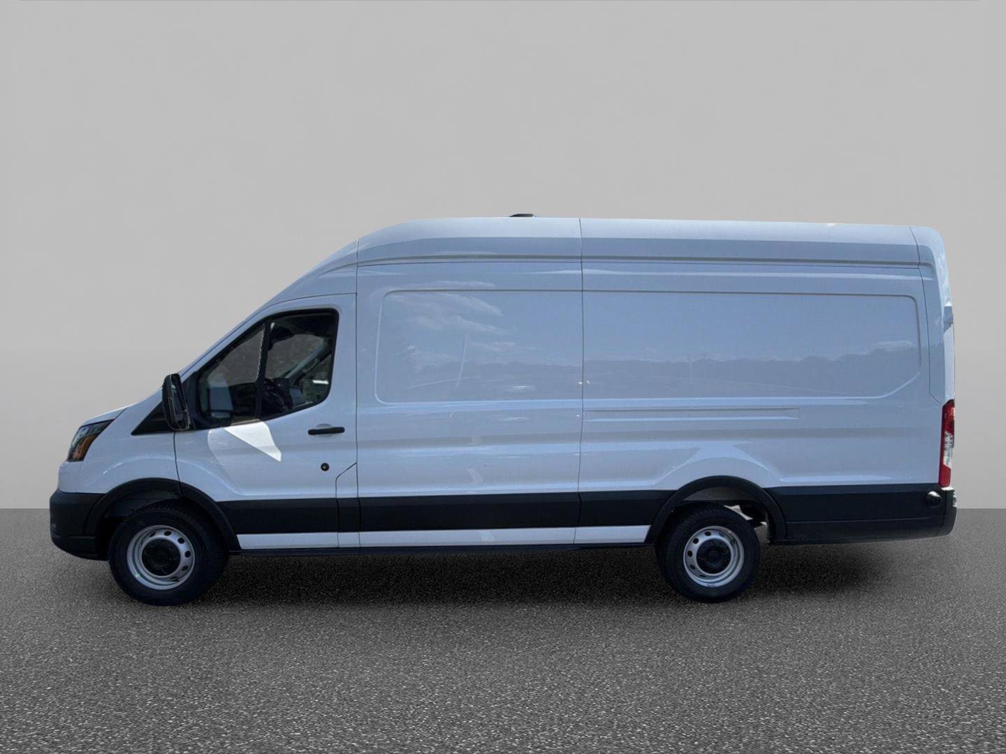 New 2026 Ford Transit 350 148 High Roof Extended w/ Load Area Protection Package RWD image 4