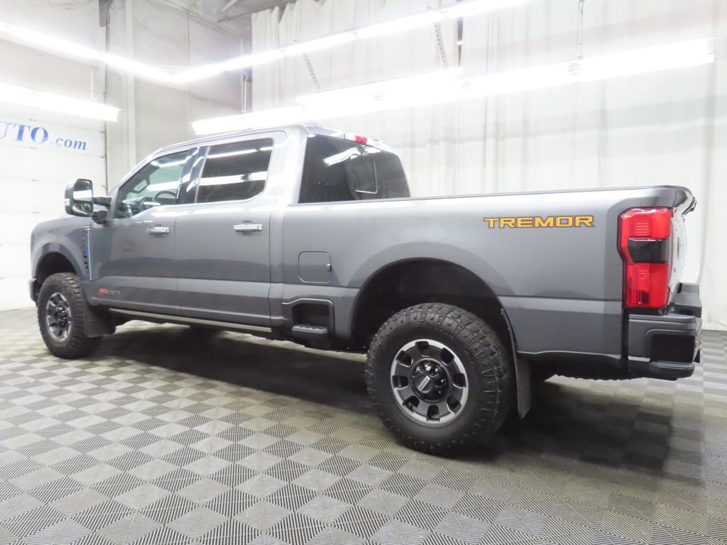 Used 2023 Ford F350 Platinum w/ Tremor Off-Road Package AWD/4WD image 7