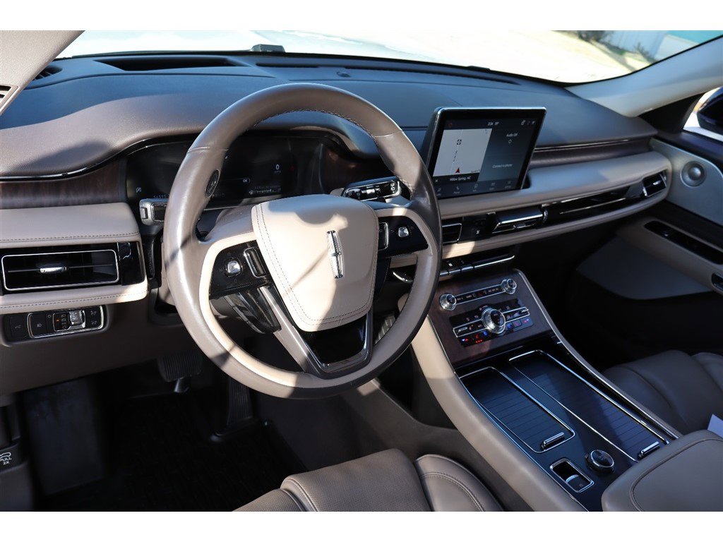 Used 2022 Lincoln Aviator Reserve w/ Equipment Group 201A image 20
