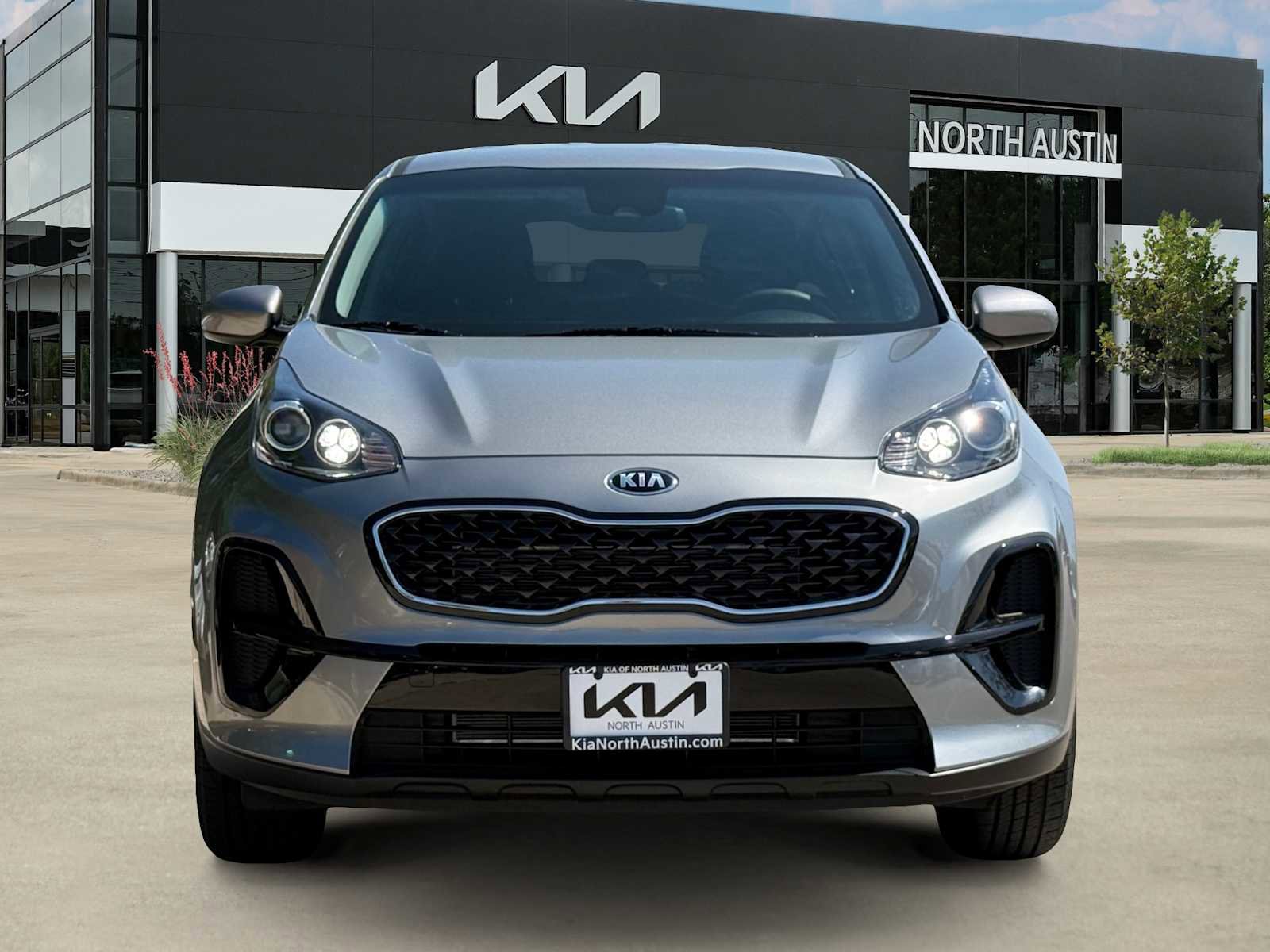 Certified 2022 Kia Sportage LX image 4