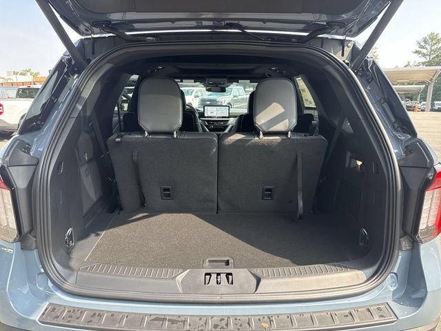 New 2026 Ford Explorer ST-Line w/ ST-Line Street Pack AWD/4WD image 25