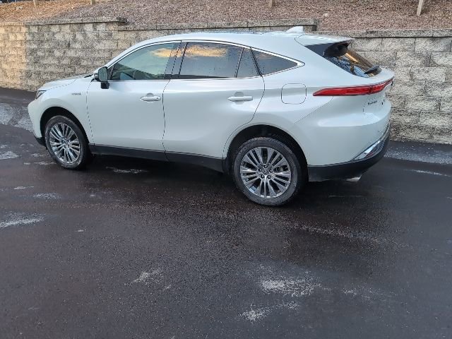 Used 2021 Toyota Venza Limited w/ Advanced Technology Package image 7