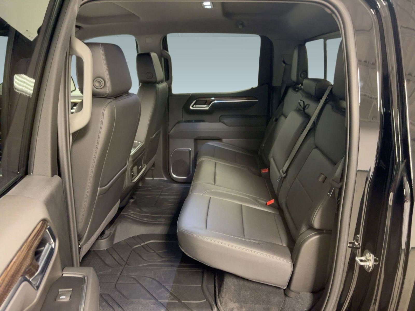 Used 2025 Chevrolet Silverado 1500 RST w/ Convenience Package II image 14