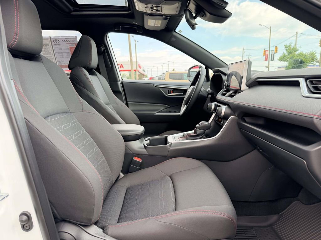 Used 2025 Toyota RAV4 SE w/ Weather & Moonroof Package AWD/4WD image 13