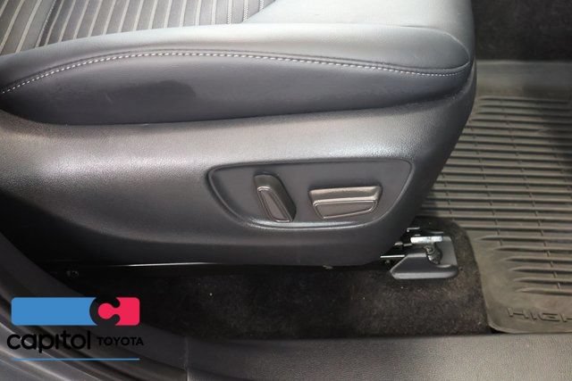 Certified 2026 Toyota Highlander XSE AWD/4WD image 29
