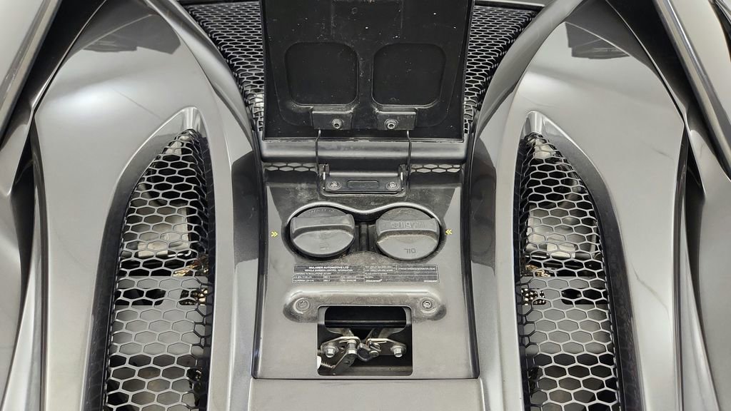 Used 2016 McLaren 570S Coupe RWD image 38