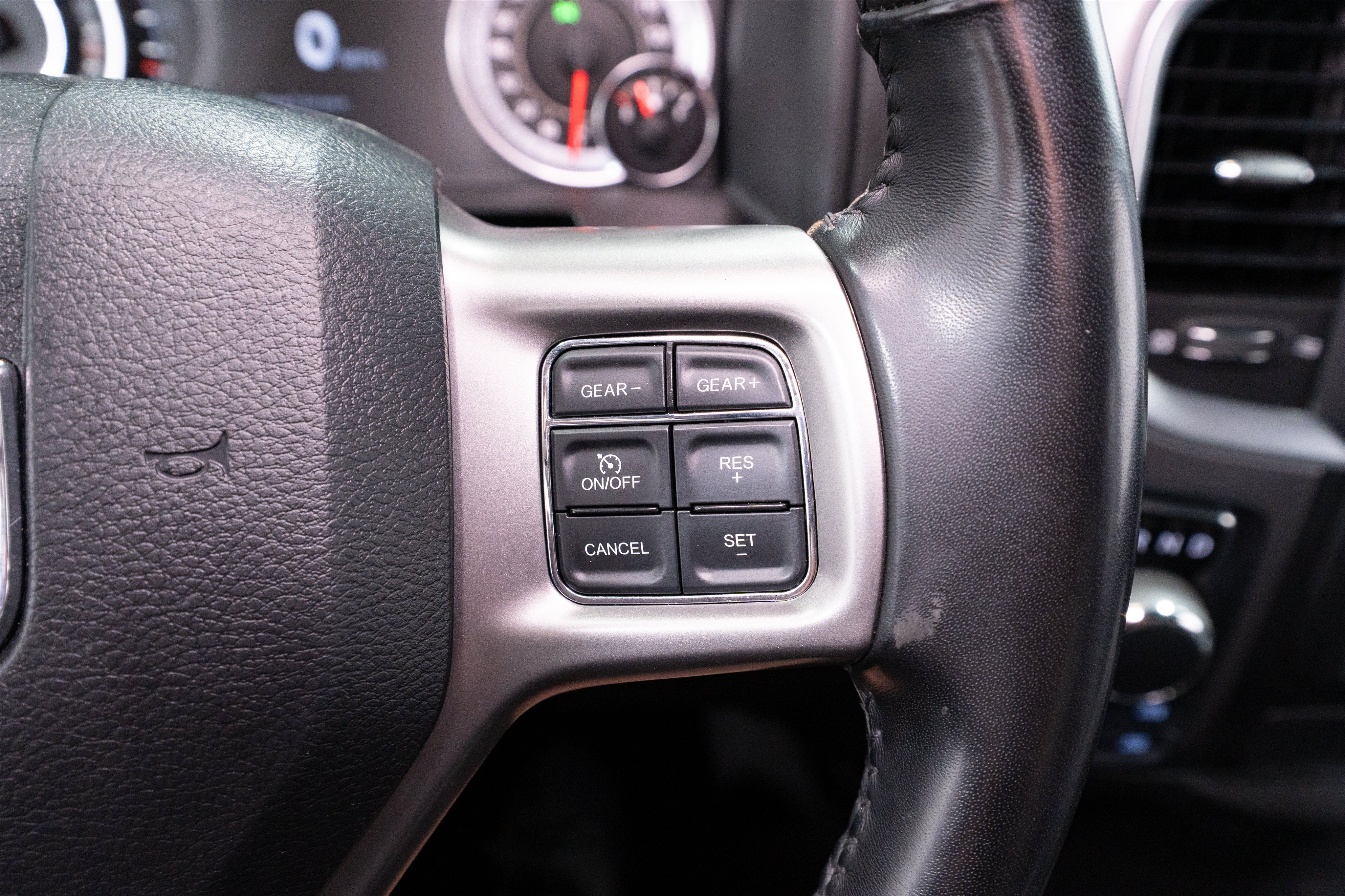 Used 2022 RAM 1500 Warlock AWD/4WD image 25