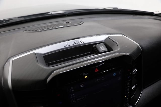Used 2025 RAM 1500 Big Horn AWD/4WD image 31