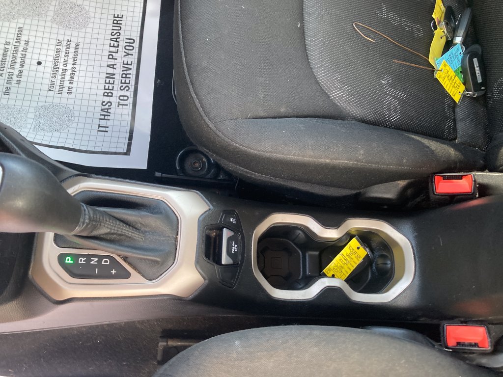 Used 2017 Jeep Renegade Sport w/ Power & Air Group FWD image 33