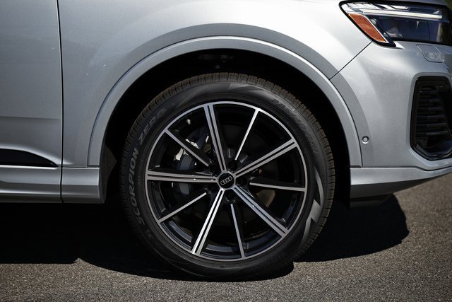 New 2026 Audi Q7 2.0T Premium Plus image 4
