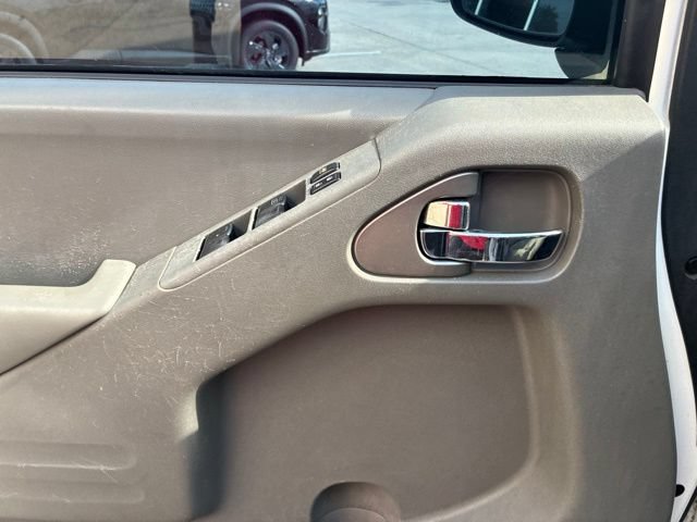 Used 2020 Nissan Frontier SV RWD image 20